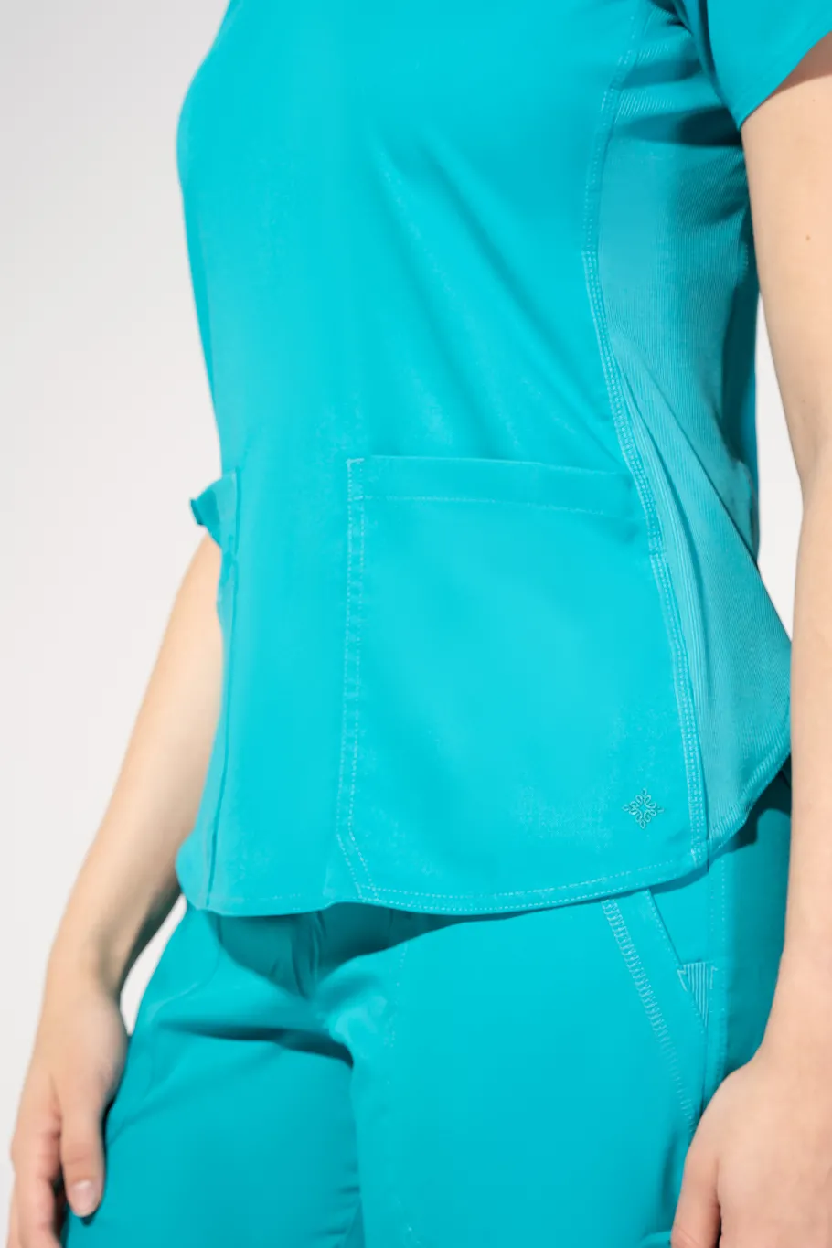 Uniformix Fizjoterapia|Bluzy-Bluza medyczna damska Med Couture Performance Touch, 7459-TEAL