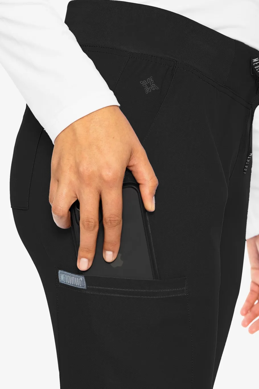 Uniformix Spodnie-Spodnie medyczne damskie Med Couture INSIGHT 2711-BLAC
