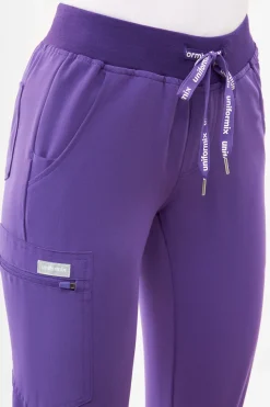Uniformix Fizjoterapia|Kosmetologia-Spodnie medyczne damskie RayOn, 3020, Plum Wine